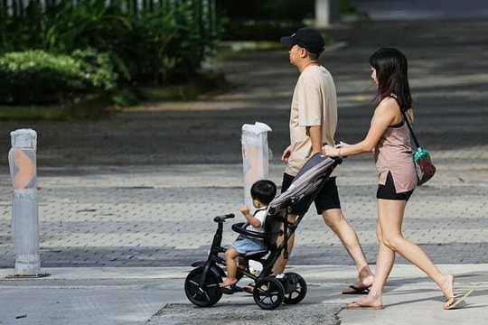 Đẻ con ở Singapore - cuộc đầu tư 'quá sức' với cả triệu phú