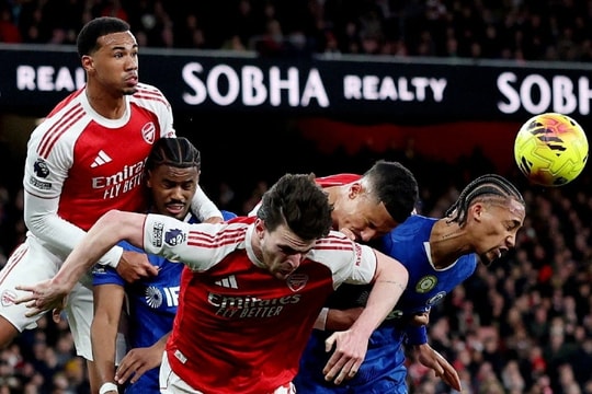 5 vấn đề nổi cộm của Ngoại hạng Anh