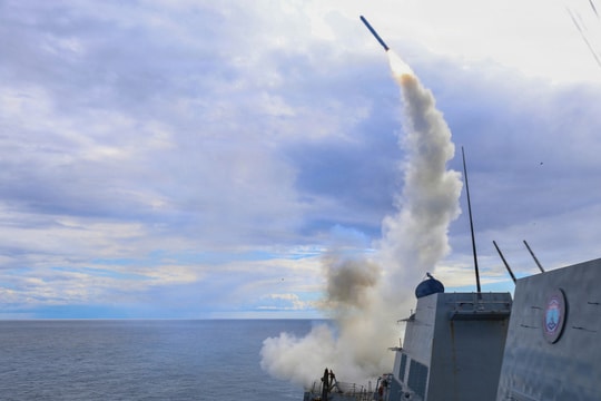 Áp lực với kho đạn của Mỹ trong xung đột Trung Đông