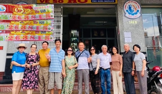 Giải độc đắc của xổ số miền Nam liên tục "nổ" tại 1 đại lý vé số ở Cà Mau