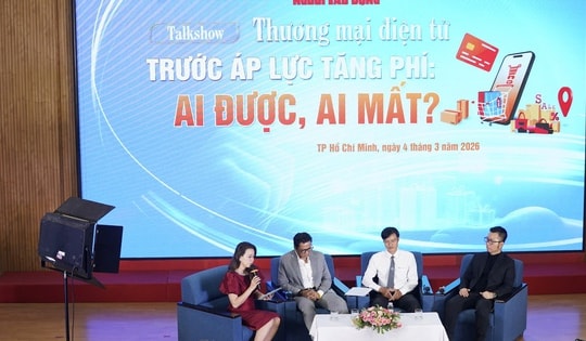 Bức tranh thương mại điện tử Việt Nam đang diễn biến ra sao khi các sàn đua nhau tăng phí?