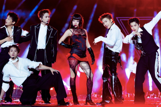 Concert 'Anh trai say hi' ở Hà Nội dời lịch sát ngày diễn