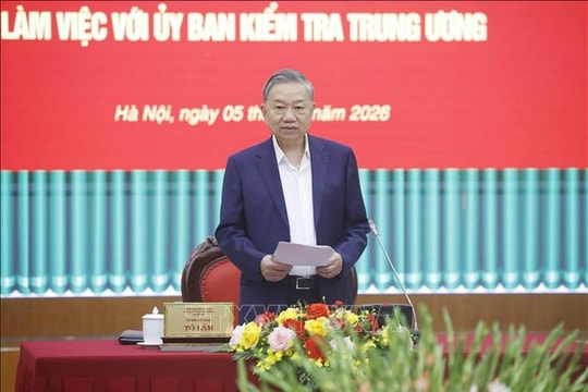 Tổng Bí thư Tô Lâm: Chuyển mạnh công tác kiểm tra, giám sát sang phòng ngừa từ sớm, từ xa