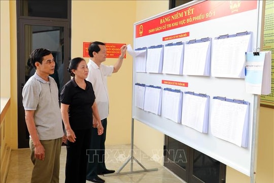 Hướng tới lá phiếu của niềm tin