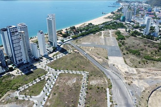 Cung tăng mạnh, thị trường bất động sản đối mặt bài toán cân bằng