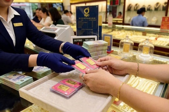 Giá vàng trong nước và thế giới bật tăng nhẹ, đầu tư lướt sóng cần thận trọng