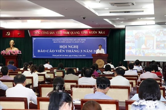 Chú trọng công tác nắm bắt dư luận xã hội trên không gian mạng