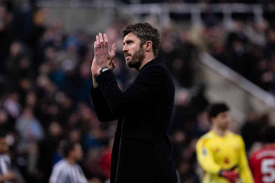 Carrick: 'Một trận thua không thay đổi vị thế của Man Utd'