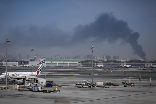 Giới siêu giàu chi hàng trăm nghìn USD rời khỏi Dubai