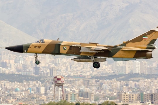 Cường kích Iran bị hạ khi sắp ném bom căn cứ Mỹ