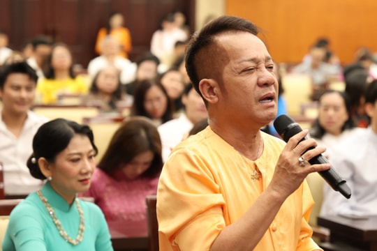 Nghệ sĩ Việt 'kể khổ' với lãnh đạo TP.HCM