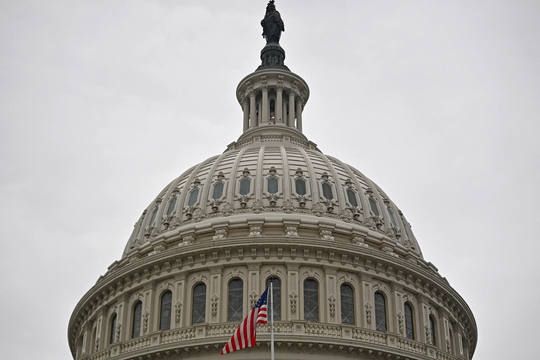 Hạ viện Mỹ bác nghị quyết hạn chế cuộc tấn công vào Iran của Tổng thống Trump