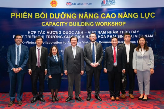 Anh hỗ trợ Việt Nam phát triển thị trường hàng hóa phái sinh