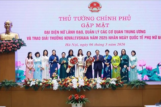 Thủ tướng Phạm Minh Chính đề xuất tổ chức giải thưởng 'Phụ nữ tài năng, sáng tạo và cống hiến'