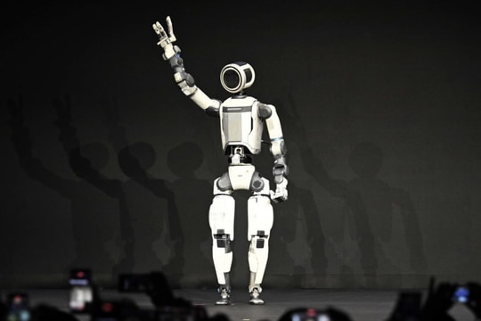 Hyundai - Toyota: từ ôtô đến cuộc đua robot hình người