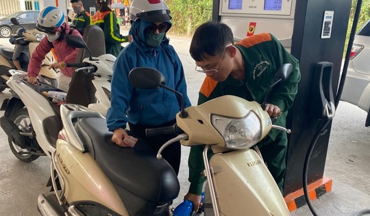 Xăng dầu có loại tăng tới 7.000 đồng/lít: Vì sao chưa chi Quỹ Bình ổn ngàn tỉ?