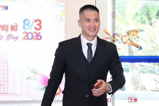 Công Vinh hiếm hoi đi sự kiện