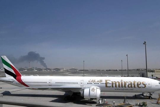 Hãng hàng không lớn nhất UAE khôi phục mạng lưới bay ở Trung Đông