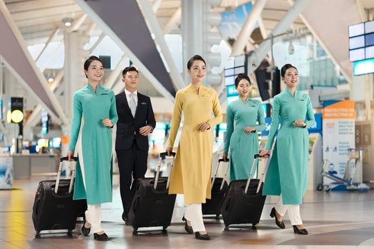 Hàng không Việt tuyển thêm hàng nghìn tiếp viên