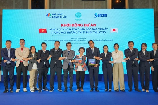 Long Châu và Santen Nhật Bản khởi động dự án sàng lọc khô mắt