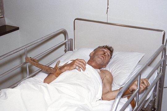 Vì sao người mắc bệnh dại tiết nhiều nước bọt?