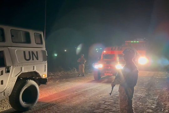Bộ đội Việt Nam trắng đêm hỗ trợ dân thường tại Abyei