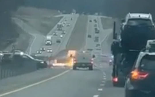 Nữ tài xế vô tội thiệt mạng trong cuộc truy đuổi của cảnh sát