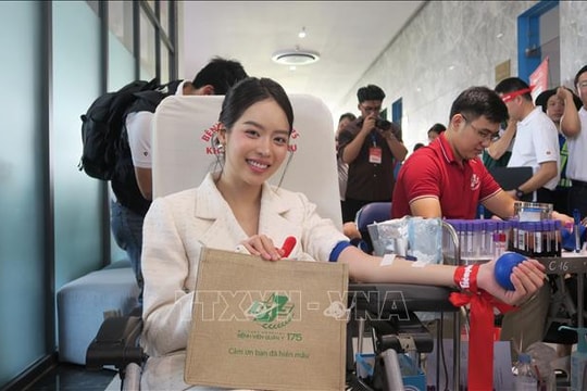 5.000 người hiến máu tình nguyện trong ngày 'Chủ nhật Đỏ'