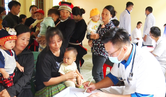 Giao Bộ Y tế chủ trì Chương trình mục tiêu quốc gia chăm sóc sức khỏe, dân số