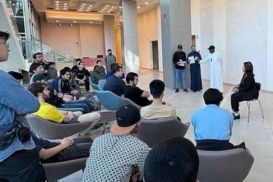 Thời khắc 'thót tim' của du học sinh Việt ở Trung Đông