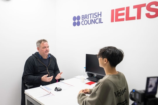 Người dân nước nào có điểm IELTS cao nhất Đông Nam Á?