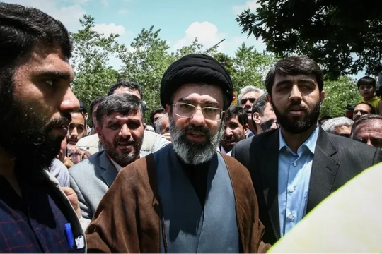 Iran bổ nhiệm Lãnh tụ Tối cao mới thay ông Ali Khamenei bị ám sát