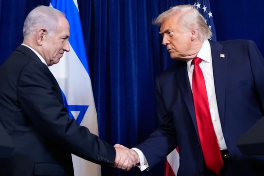 Ông Trump: Mỹ và Israel sẽ quyết định thời điểm kết thúc chiến sự Iran