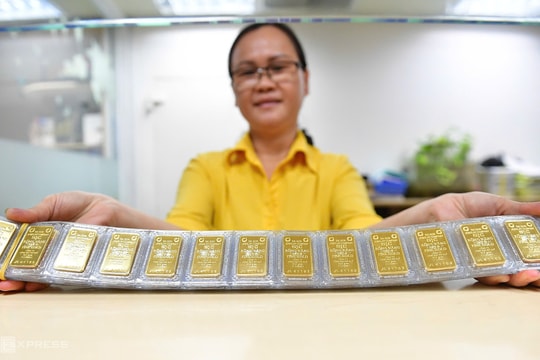 Mỗi lượng vàng giảm 2,5 triệu đồng