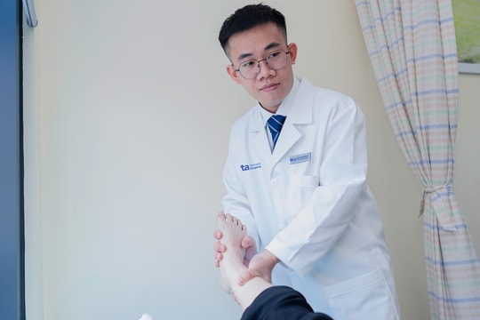 Các bệnh lý gây đau bàn chân