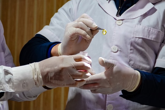 Cô gái 26 tuổi hiến giác mạc cho 2 người lạ sau khi qua đời vì ung thư