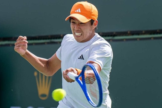 Tien gây bất ngờ ở Indian Wells Masters