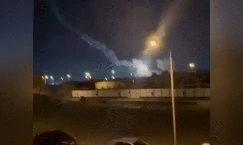 Tên lửa Patriot nghi lao xuống khu dân cư ở Bahrain