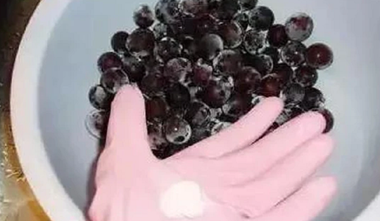 Loại quả quen thuộc dễ dính thuốc trừ sâu, thấy bán nhiều ở chợ nhưng đừng mua vội