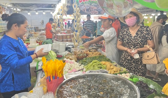 Cần Thơ sẽ thực hiện tác phẩm bản đồ Việt Nam làm từ bánh pía