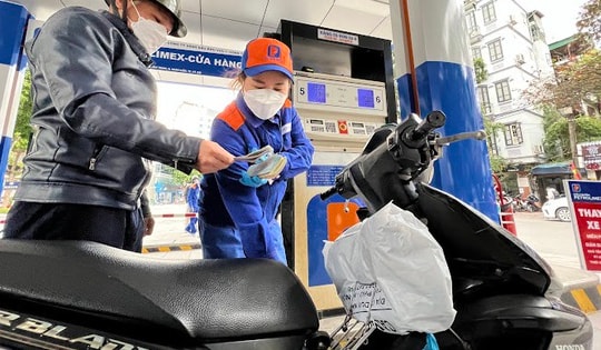 Chính thức giảm thuế nhập khẩu xăng dầu về 0% để ứng phó tình hình Trung Đông