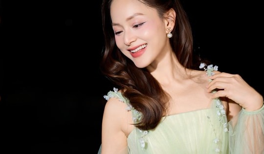 Nữ diễn viên 'Cô gái xấu xí' từng bị trầm cảm, U50 tuổi làm mẹ đơn thân luôn khao khát đóng vai 'tử tế'