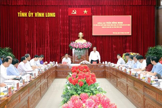 Bộ Xây dựng làm việc với Vĩnh Long về phát triển hạ tầng giao thông và đô thị