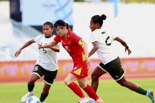 Tuyển nữ Việt Nam: Vượt ngọn núi lớn