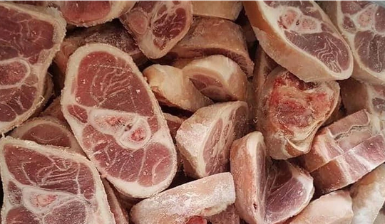 Thịt lợn để trong tủ lạnh theo kiểu này cực gây hại, chuyên gia chỉ 5 điểm cần phải vứt ngay