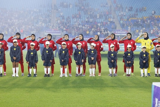 5 cầu thủ nữ Iran rời đội, xin tị nạn ở Australia