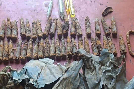 Tìm thấy hài cốt liệt sĩ cùng 45 viên đạn