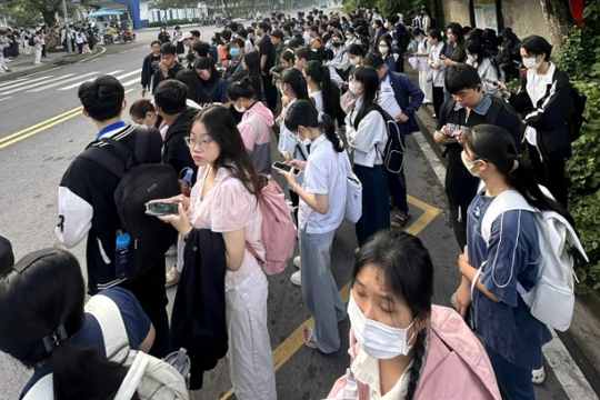 Xây gì ở đất vàng trung tâm sau khi di dời đại học ra ngoại ô?