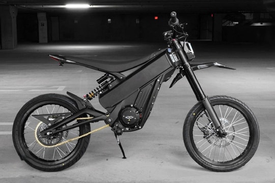 Bố đối mặt án tù khi con trai gây tai nạn với xe đạp điện