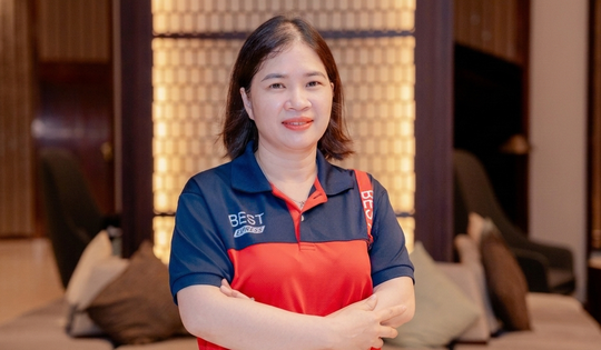 Rời ngân hàng để làm logistics: Bản lĩnh "nói được làm được" của nữ chủ bưu cục Best Express xứ Quảng